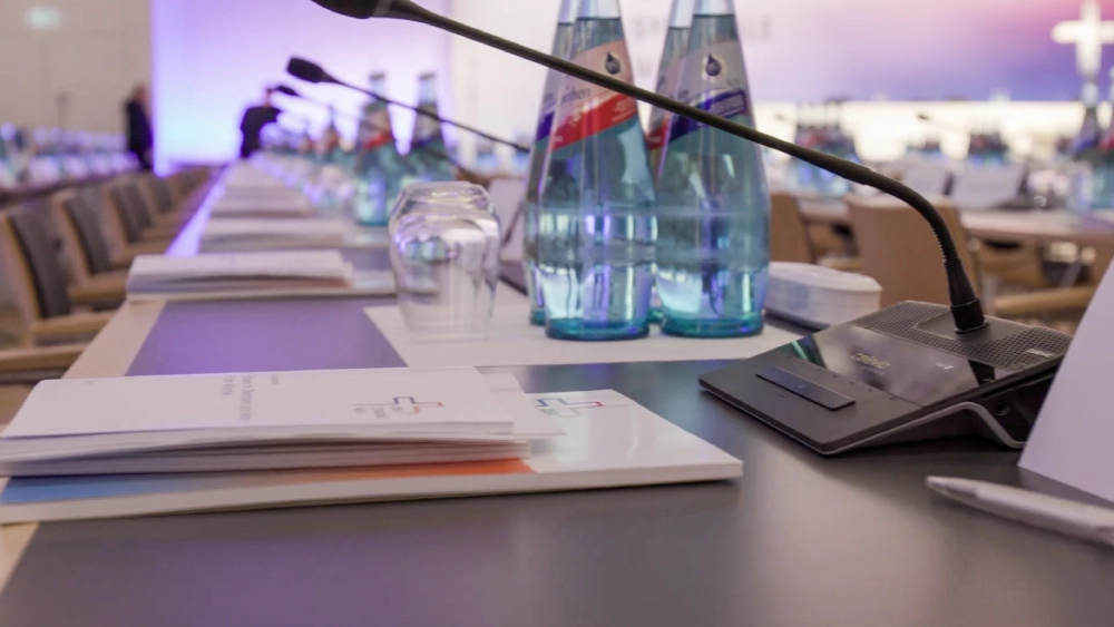 Система синхронного перевода Televic на ассамблее Синодального собрания Германии, фото-6