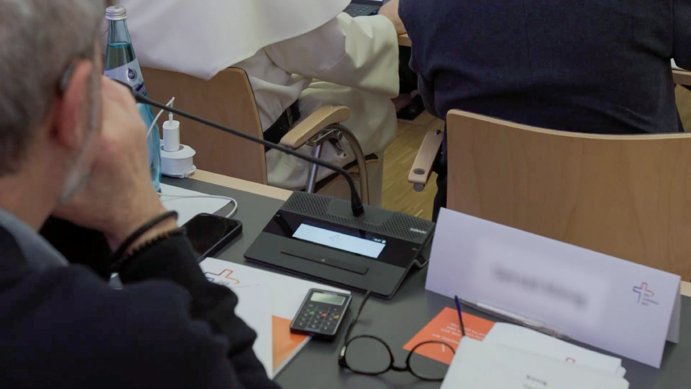 Система синхронного перевода Televic на ассамблее Синодального собрания Германии, фото-4