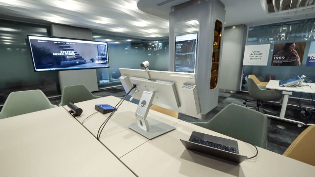 L'Oréal создает современное офисное пространство с дисплеями Pana, фото-8