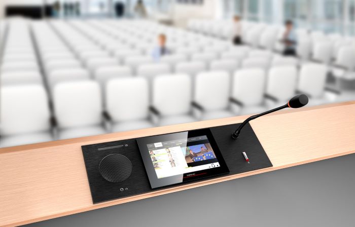 Televic Plixus - врезные, мультимедийные, настольные микрофонные пульты