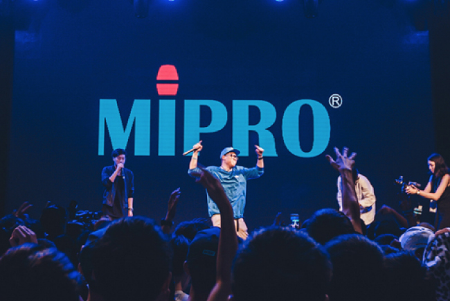 Hi-Tech Media – эксклюзивный дистрибьютор беспроводных радиосистем, микрофонов и антенной дистрибуции MIPRO , фото-01