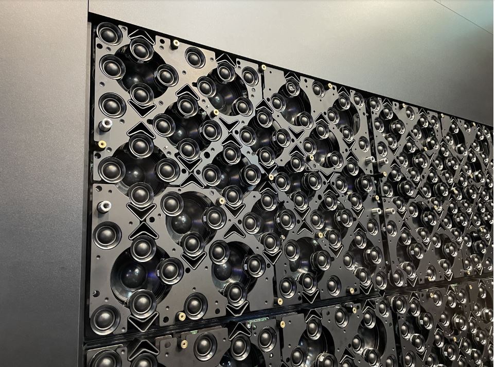 ise2022 holoplot фото 2