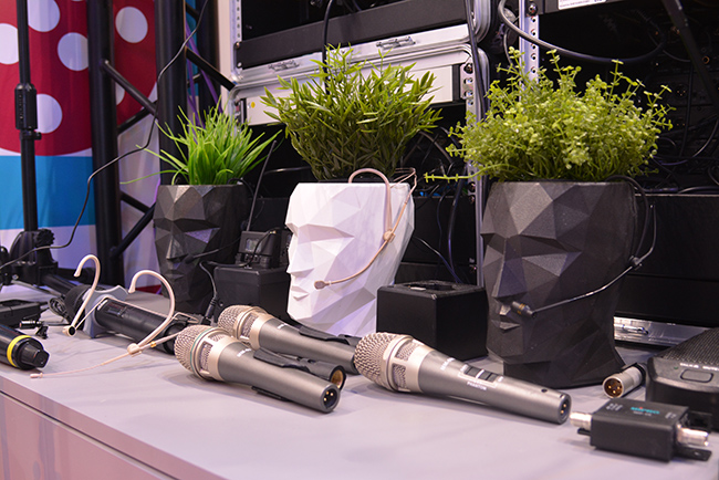 Компания Hi-Tech Media построила шоурум на выставке Light+Audio Tec | Mipro ACT 800