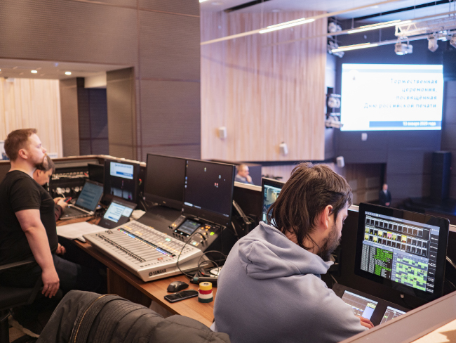 Зал Правительства Архангельской области, режиссерский пульт