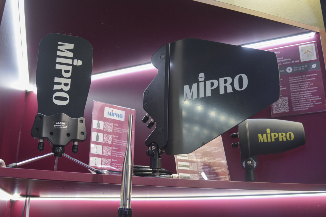 Компактные мультимедийные и световые решения от Hi-Tech Media на выставке light+audio tec , фото-19