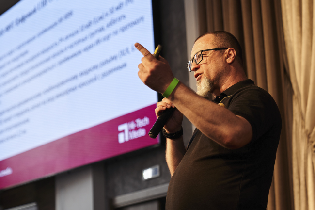 Цифровой беспроводной персональный мониторинг MIPRO представлен на мероприятии Samara MonDay 2023, фото-2