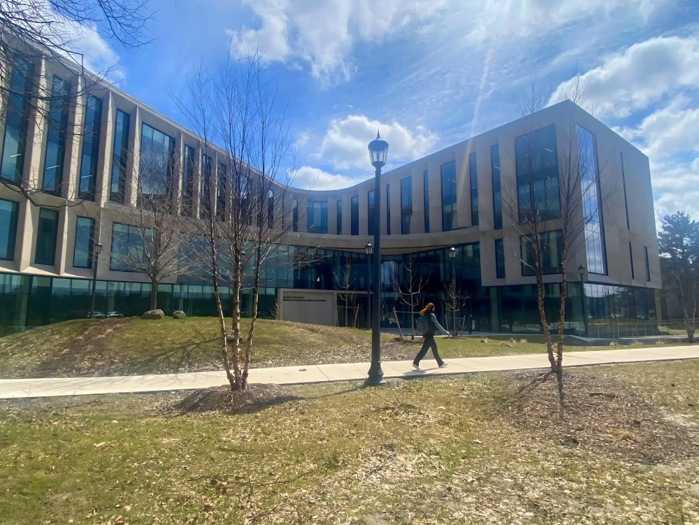 Сила звука в компактной форме: EM Acoustics преобразила зал университета, фото-3