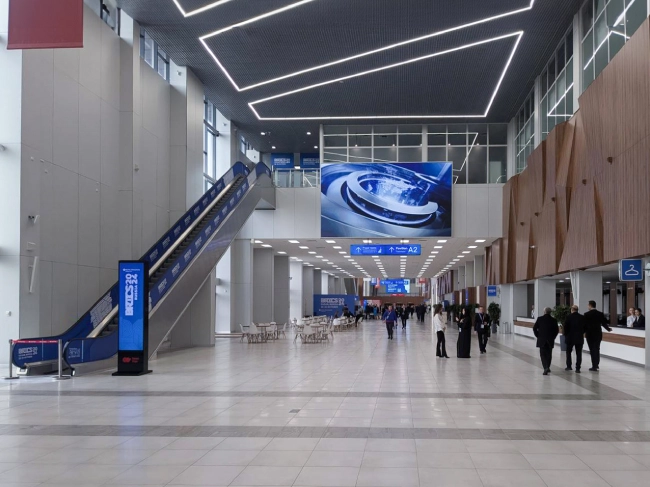 Безопасная трансляция контента на саммите БРИКС в Казани с помощью технологий SpinetiX, фото-1